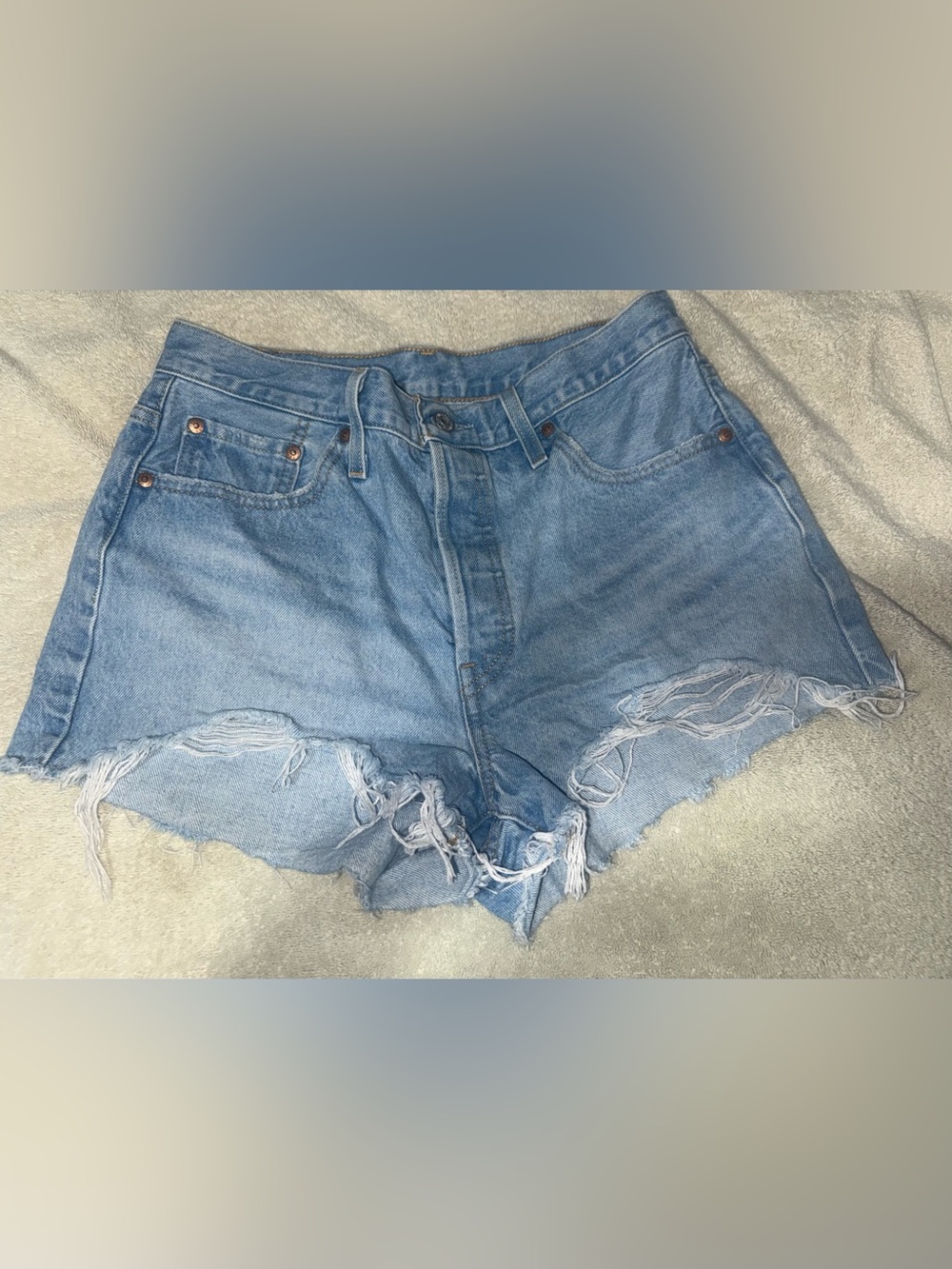 Levi’s High-Rise Distressed Denim Shorts - Light Blue
